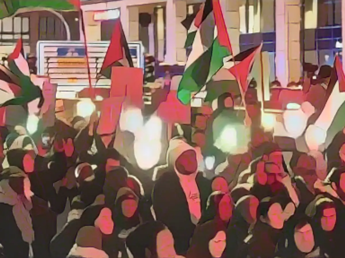 Interior Minister: Abuse of demonstrations intolerable