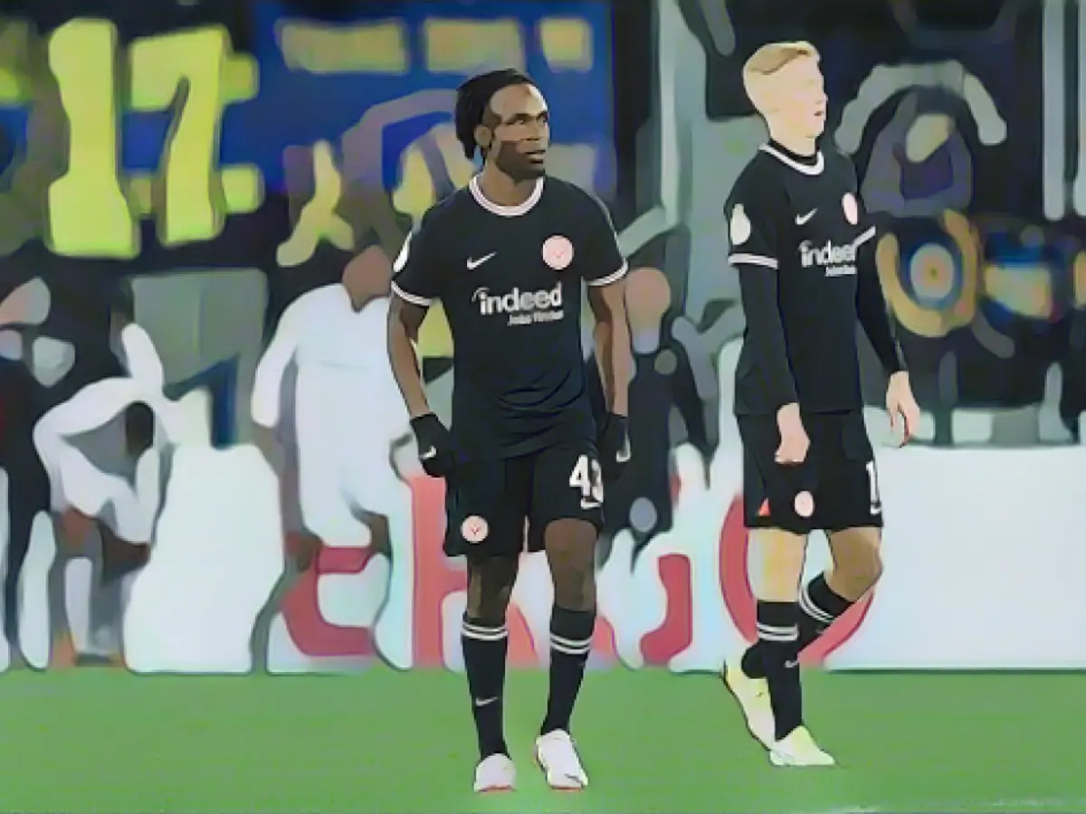 Birthday! Debut! RED!