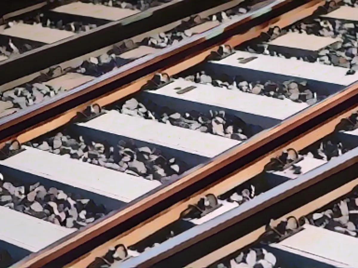 Man hit by freight train: Investigators assume accident