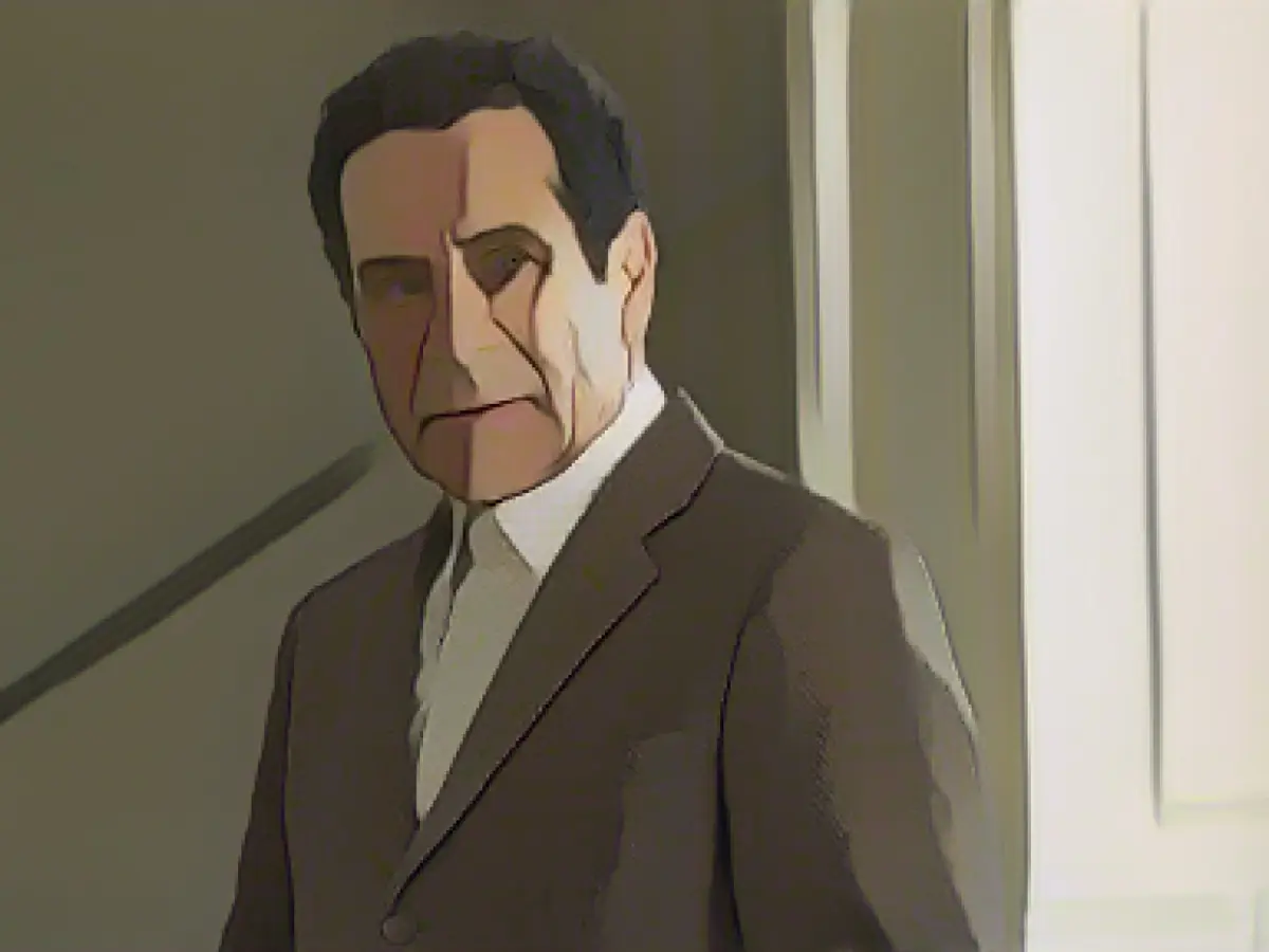 Tony Shalhoub also misses "Munch."