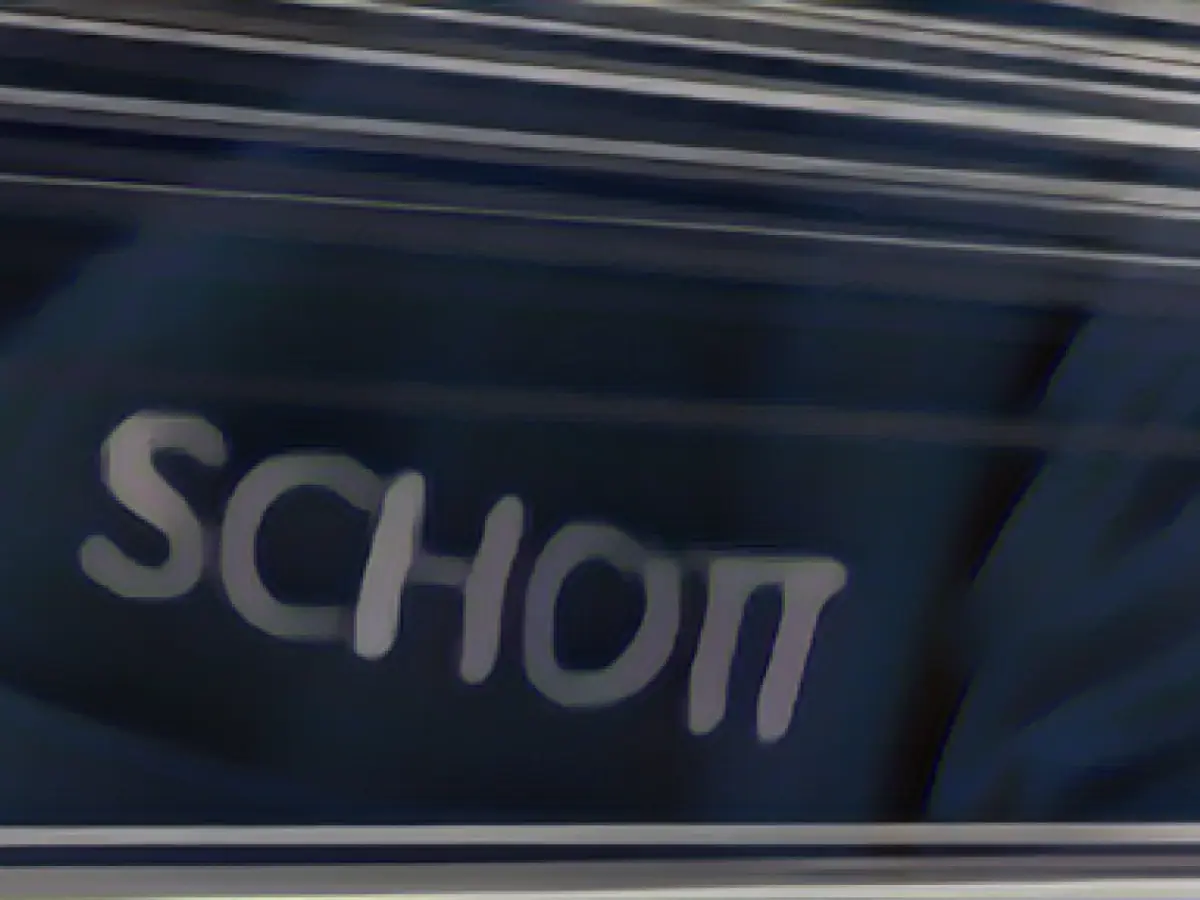 Schott: Glass melting with green electricity and hydrogen