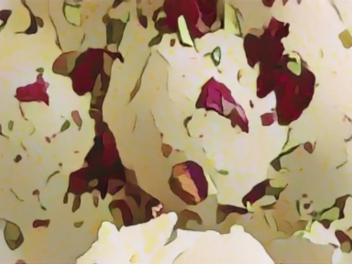 saffron vanilla bean ice cream