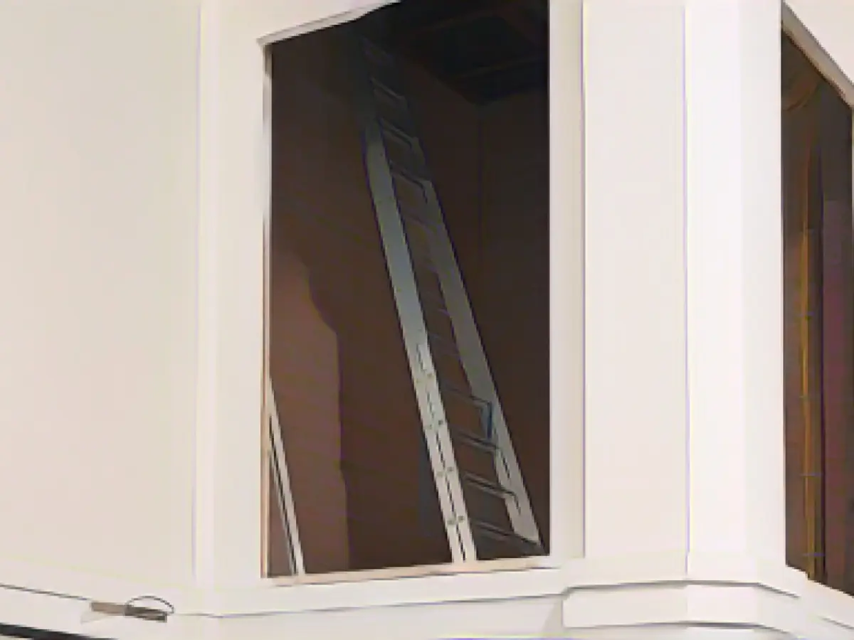 Organ for the chapel in the garrison church tower is installed