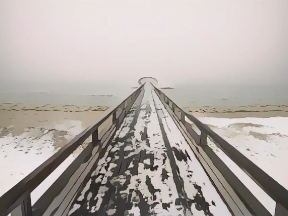 First it gets "unfortunately pretty nasty" - then an icy winter comeback?