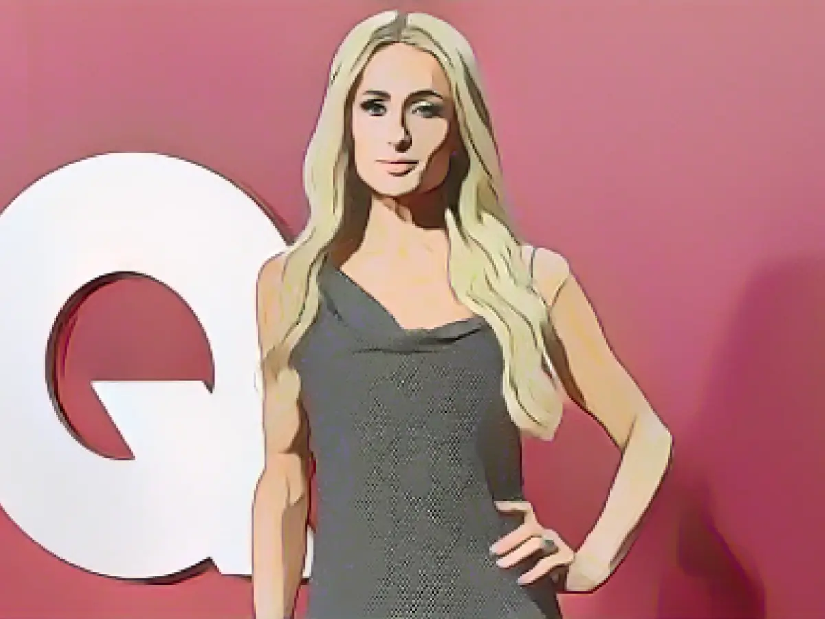 Paris Hilton explains why she didn't change her son's diapers for his first month