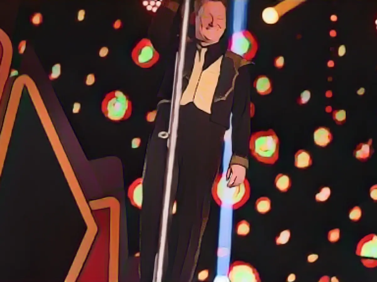 Victoria Swarovski and "Knossi" present "Das Supertalent"