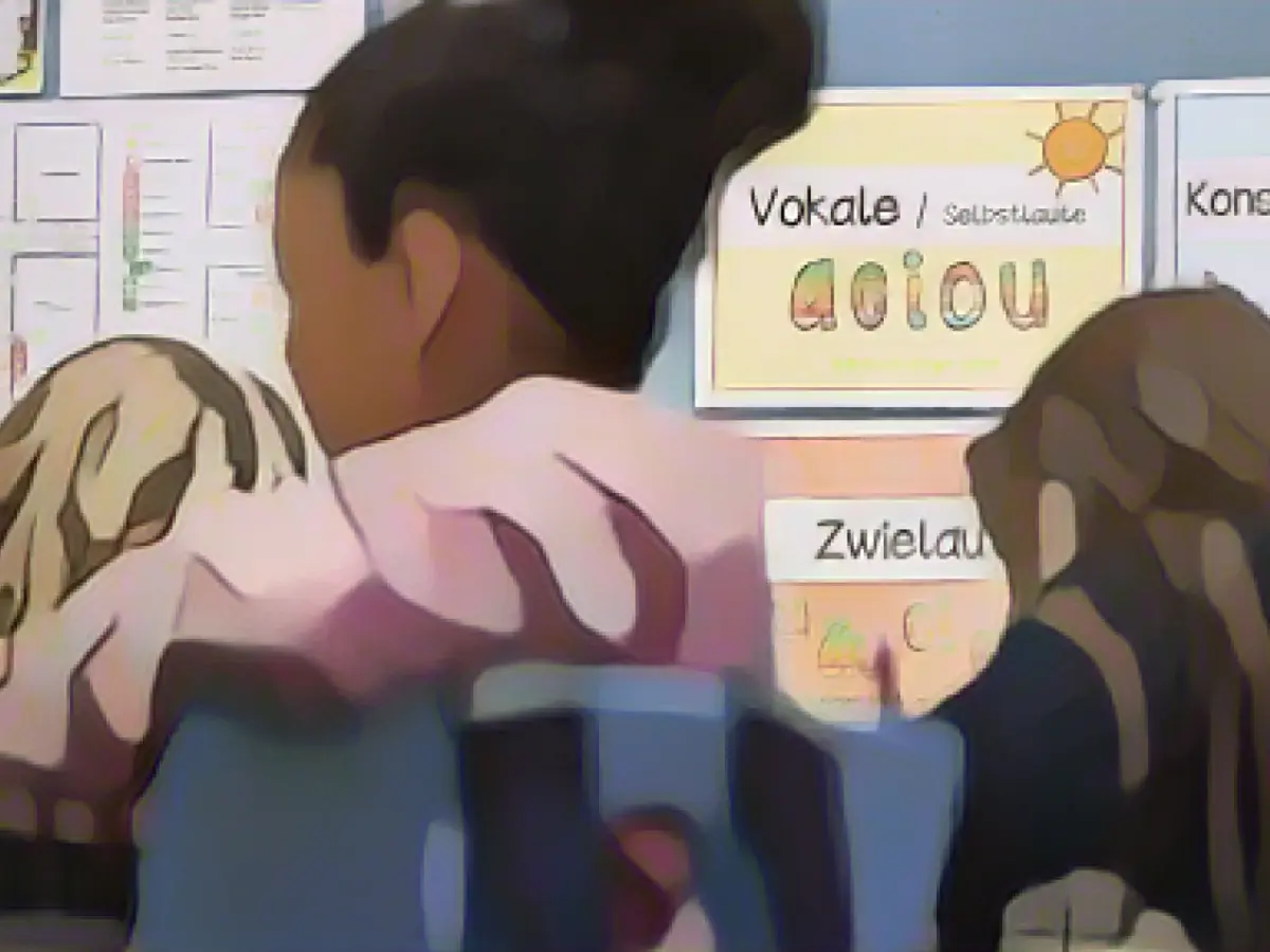 Slightly fewer lessons missed in Thuringia