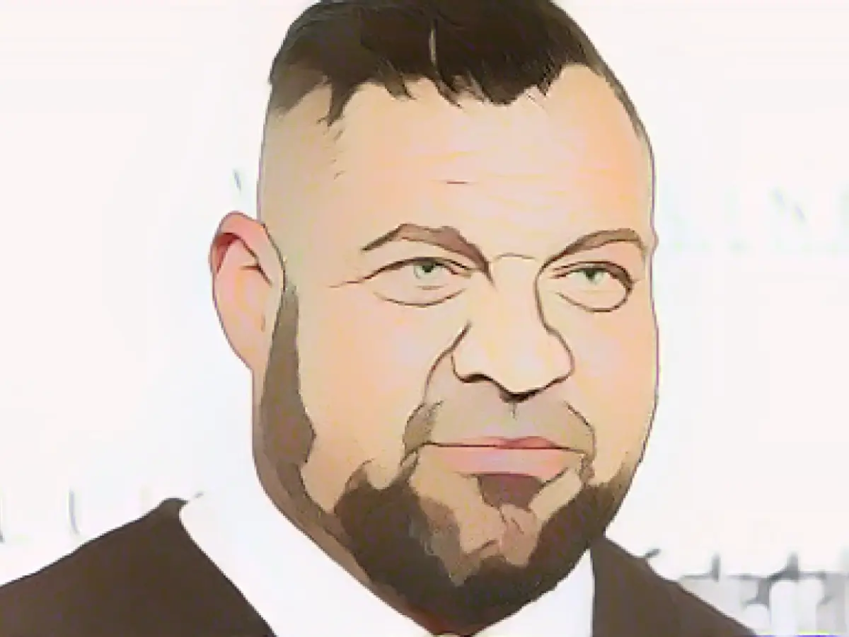 'Orange Is the New Black' actor Brad William Henke dies at 56