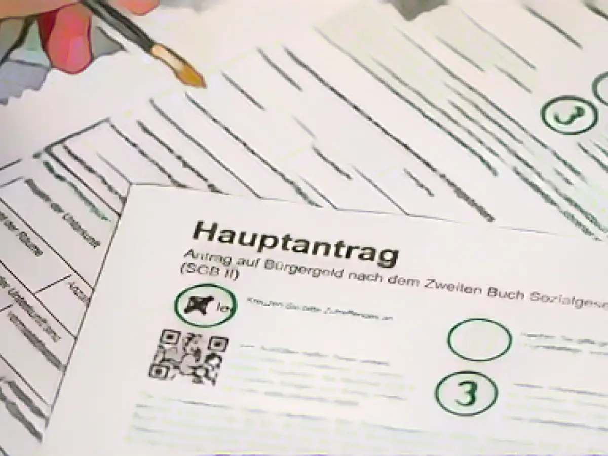 Social organizations: Citizen's income increase must come