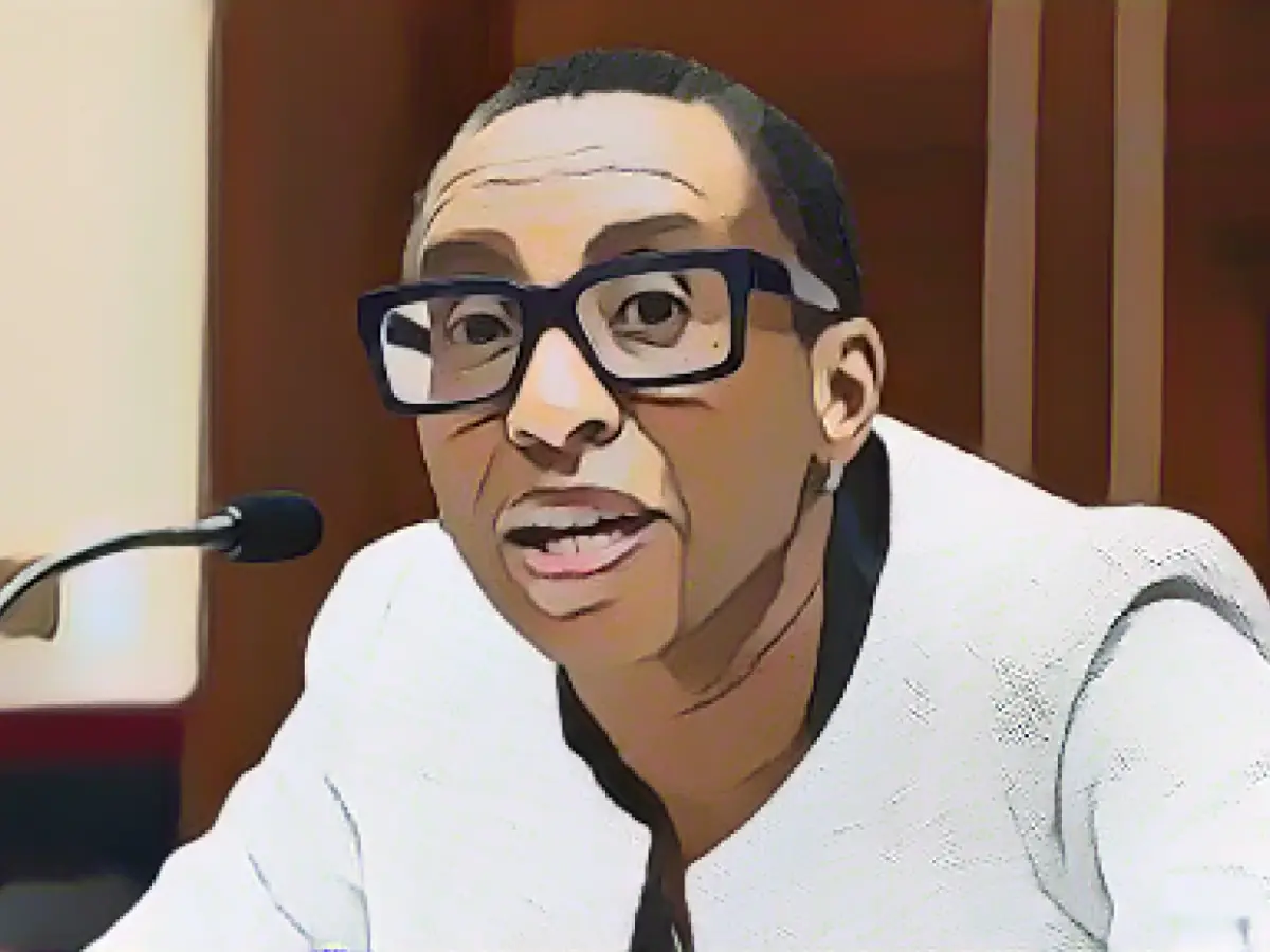 Pressure mounts on Harvard President Claudine Gay following resignation of Penn Leeds Magill