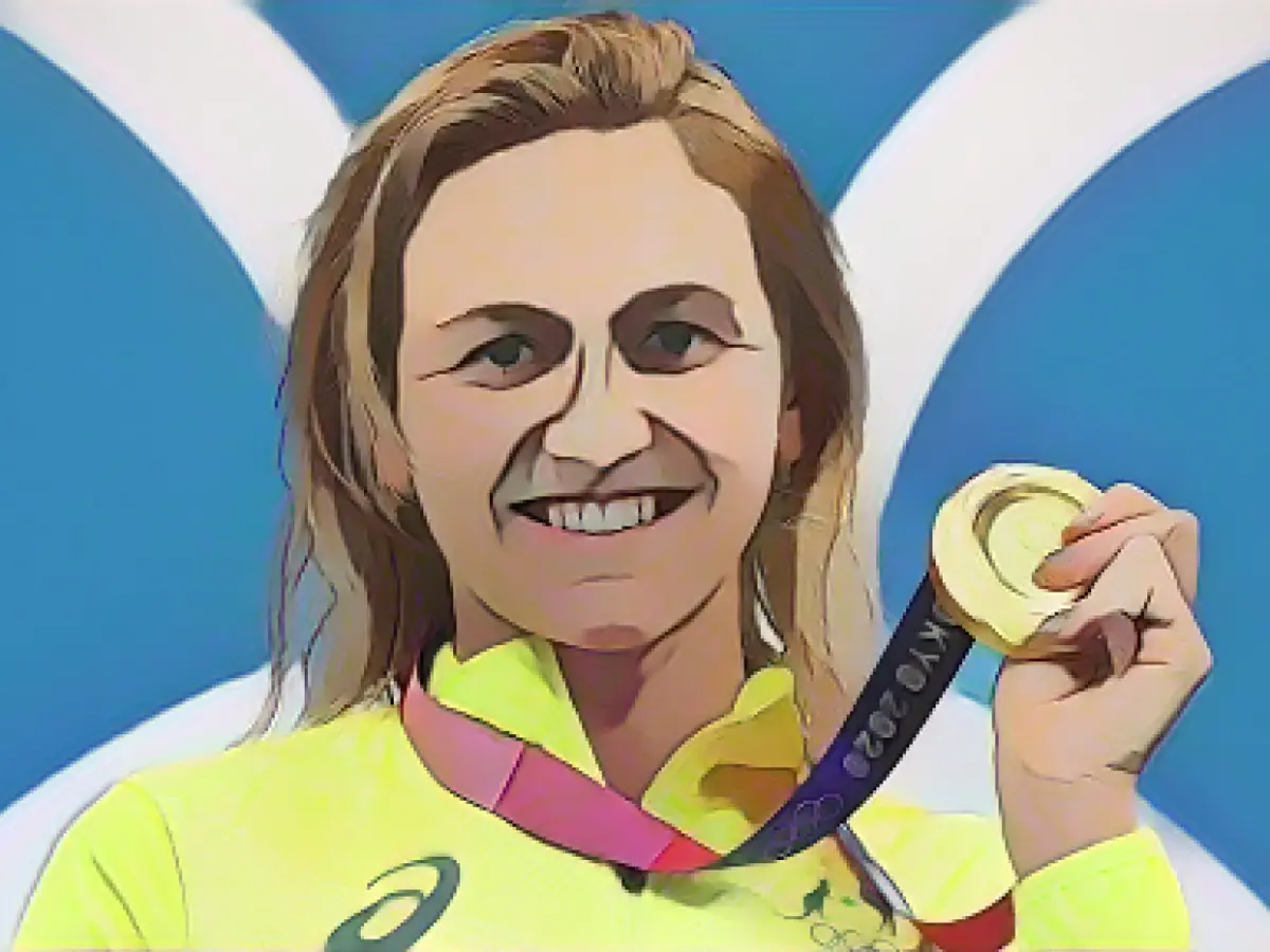 Olympic champion Ariarne Titmus says she "needs to catch up" ahead of Paris 2024 after ovarian surgery.