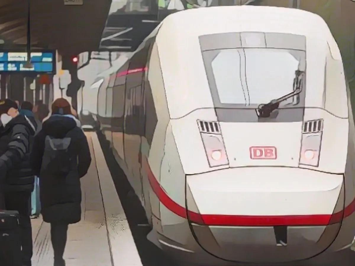 Klingbeil advises DB board members to waive bonuses