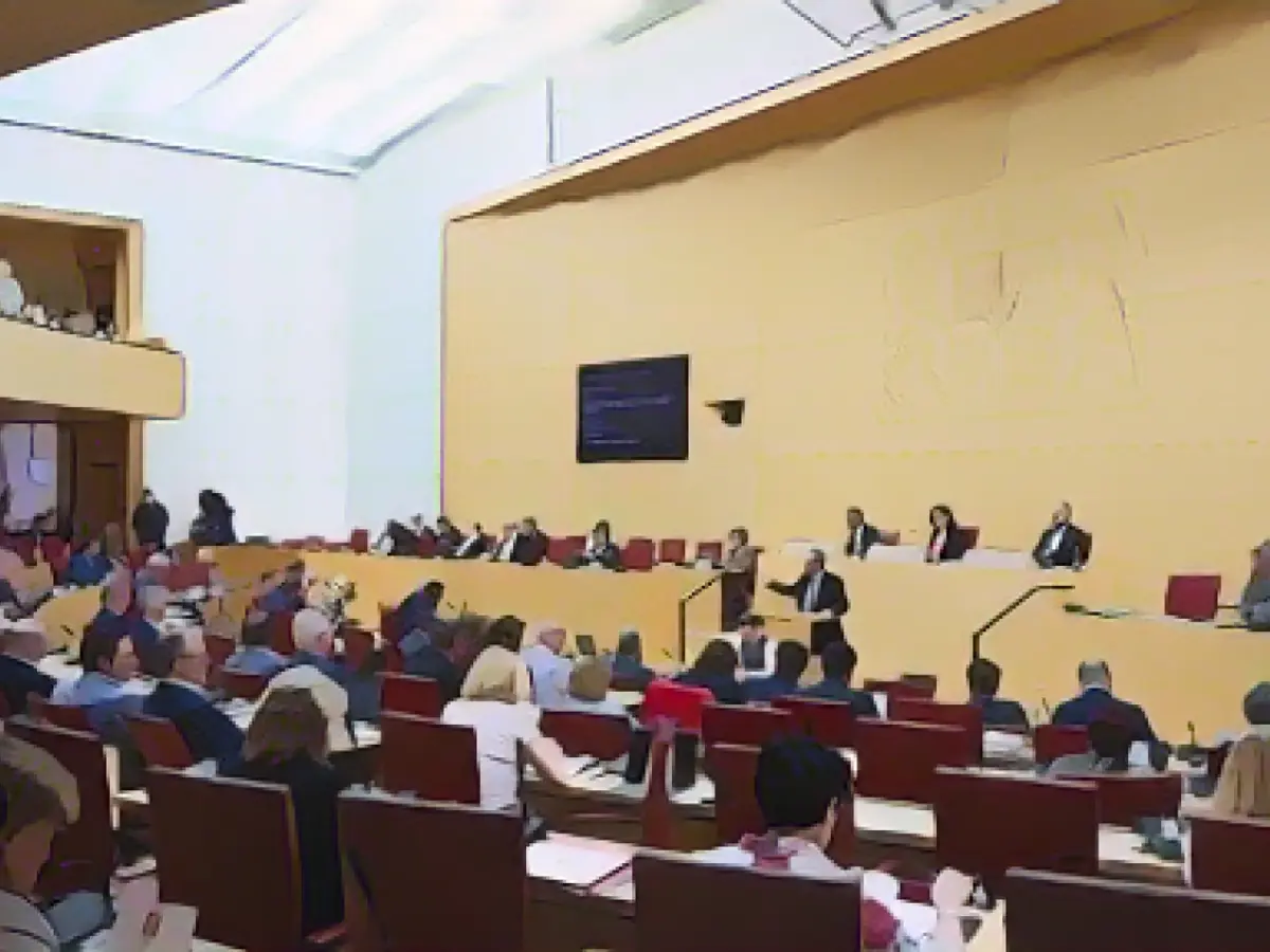 State parliament meets for the last time before the Christmas break