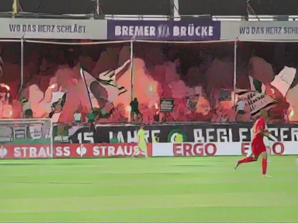 That's how much the pyro fans cost Gladbach!