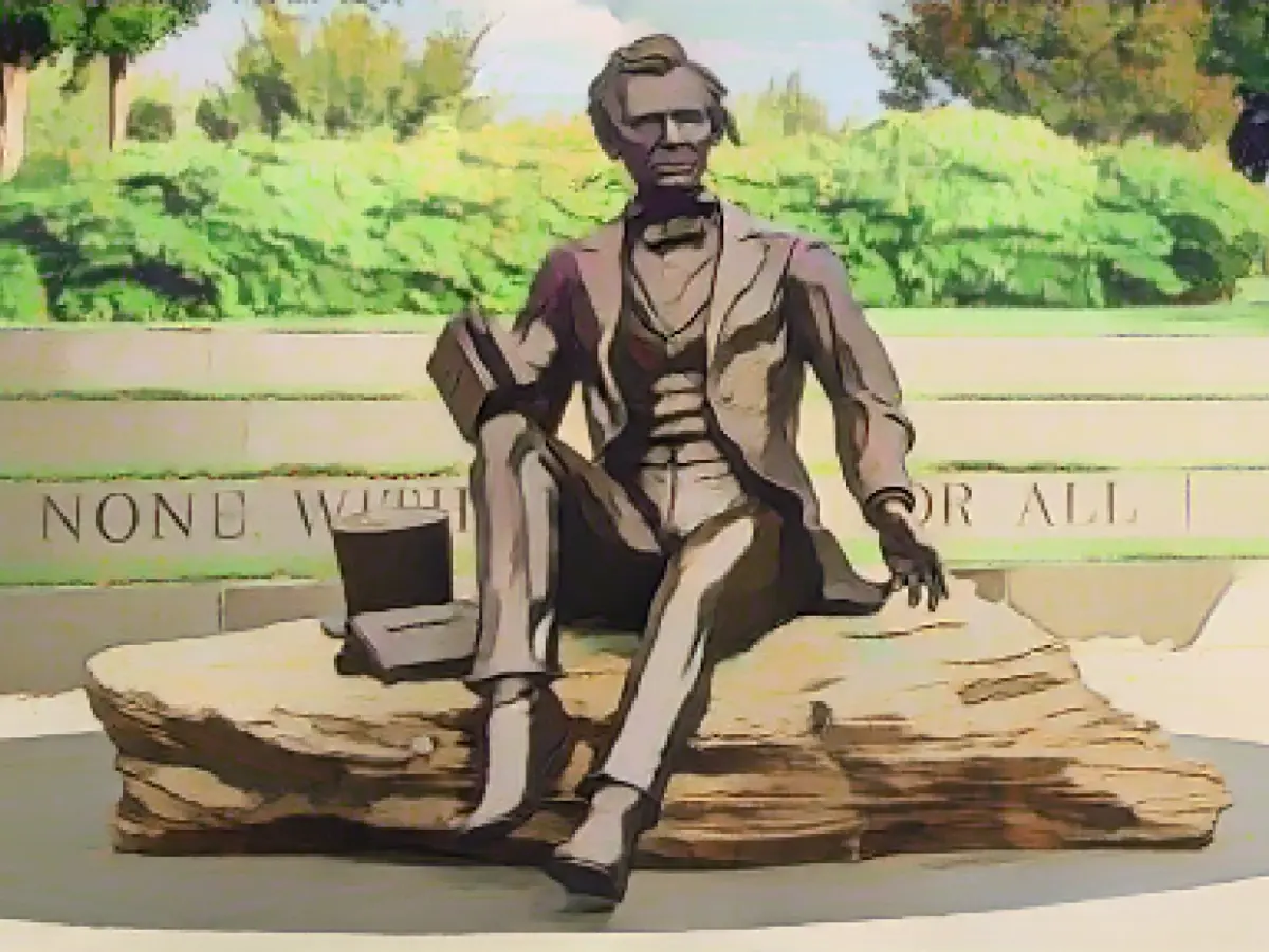 Bronze cylinder from legendary Abraham Lincoln sculpture in Kentucky disappears