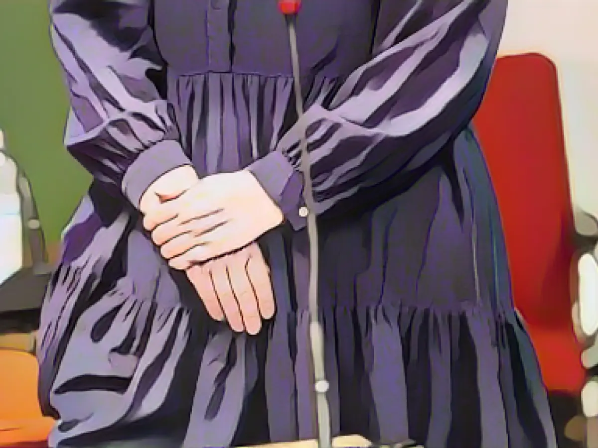 Mask trial: Tandler to serve more than four years in prison