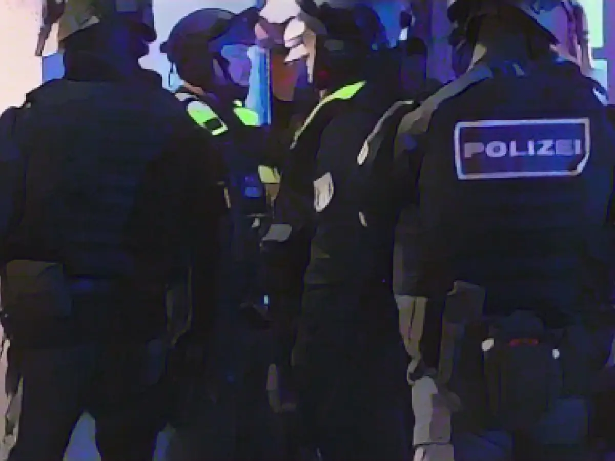 Investigation after suspected robbery in coin store