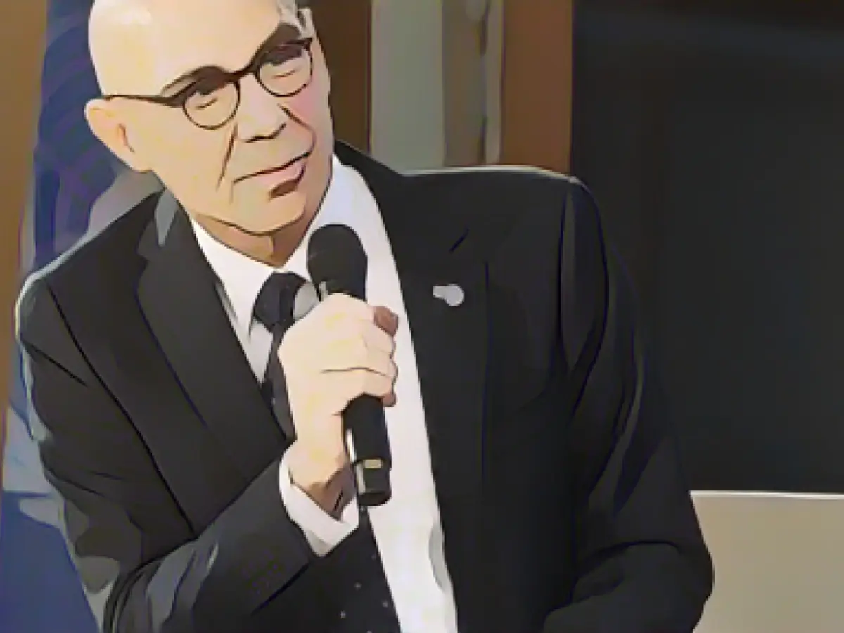 Volker Türk: AI a threat to the foundations of humanity