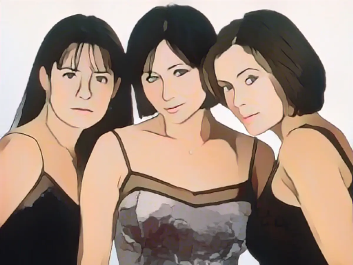 "Alyssa Milano brought us ALL apart"