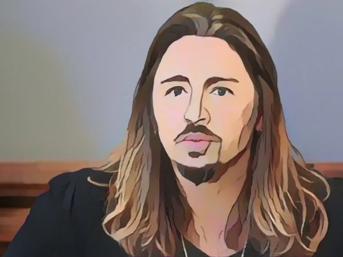 Gil Ofarim has not yet paid