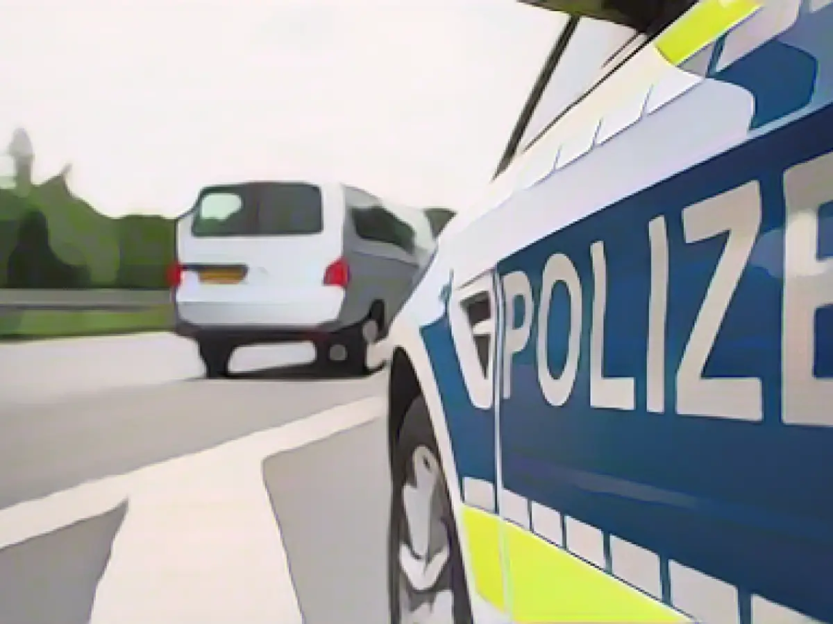 27 arrests in operation against grandchild fraudsters