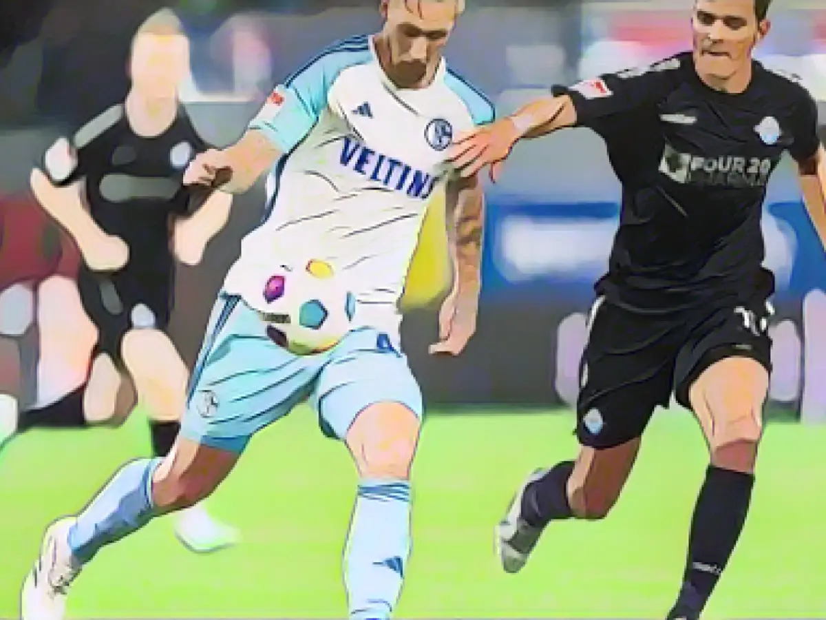 Schalke's Polter operated on due to hernia