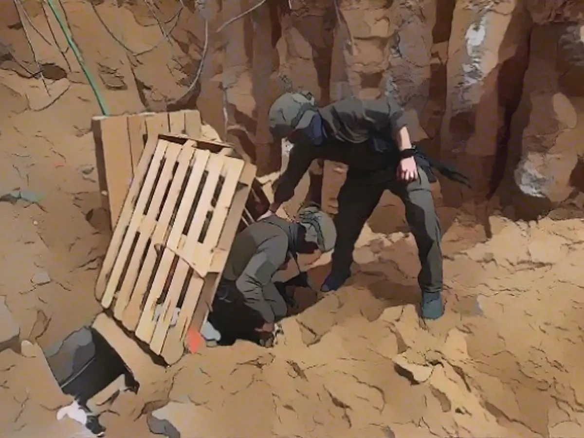 Israel's military tests flooding of Hamas tunnels