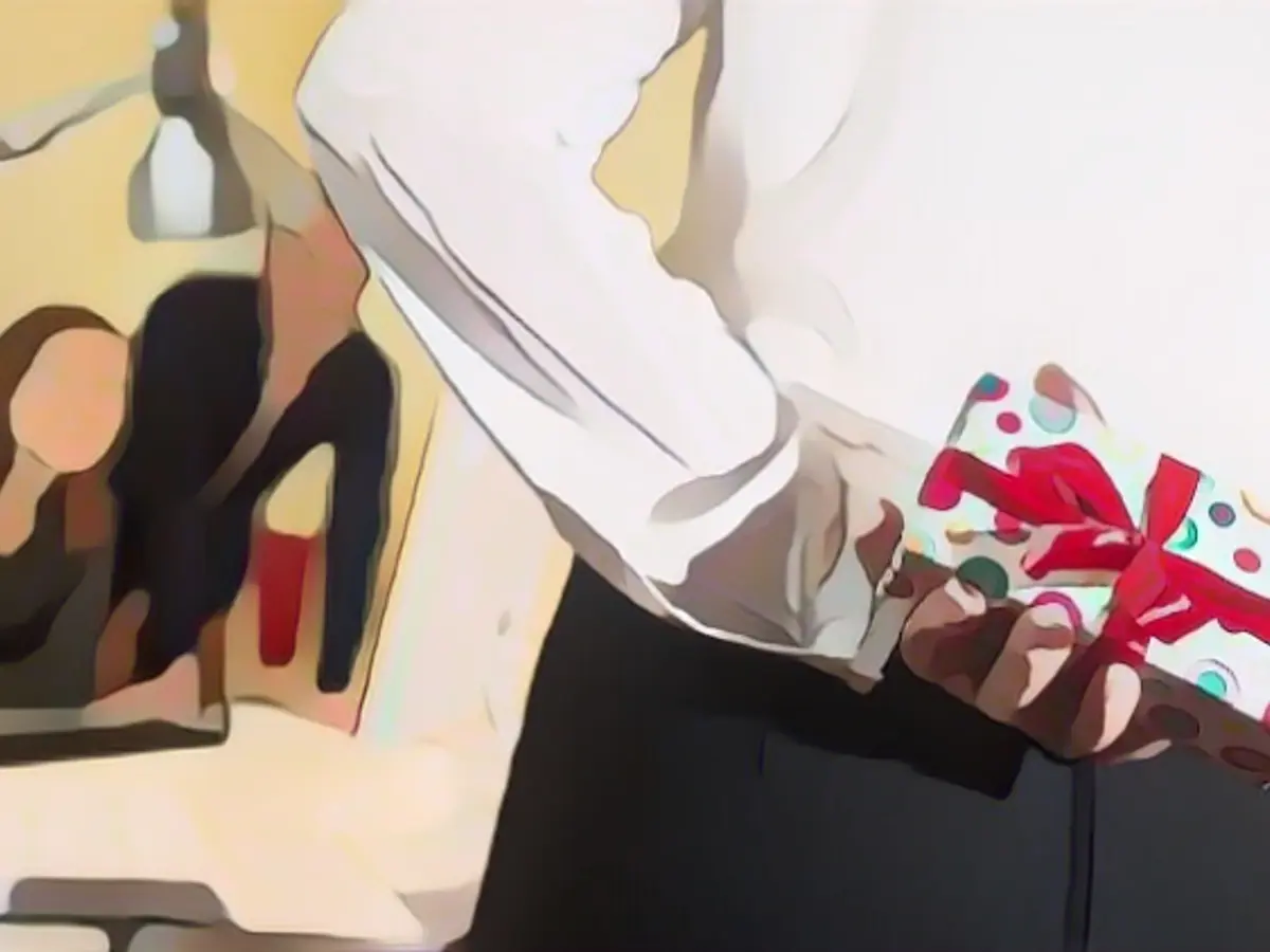 Can I accept Christmas presents from customers?