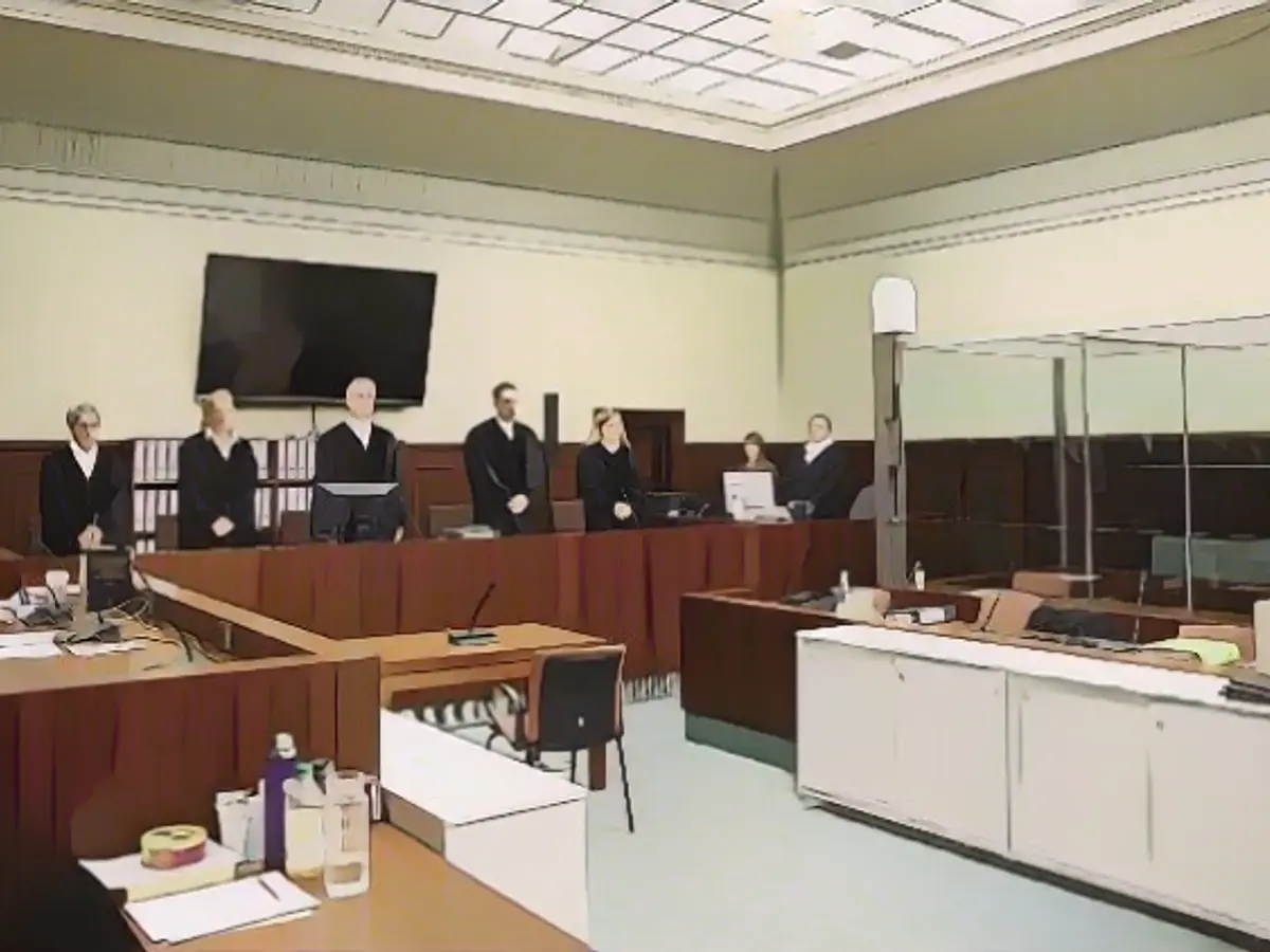 BND agent on trial for treason