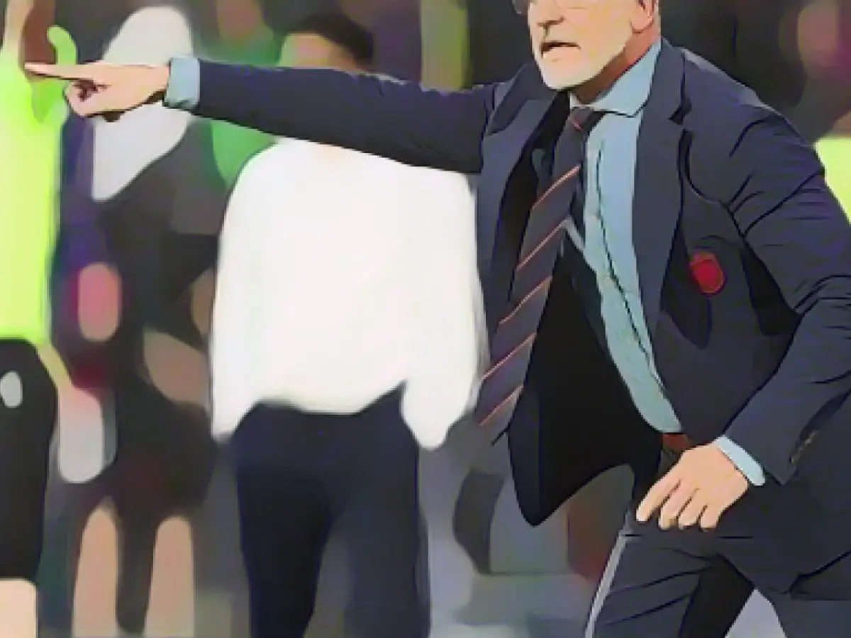 Spain's footballers move into their European Championship quarters in Donaueschingen