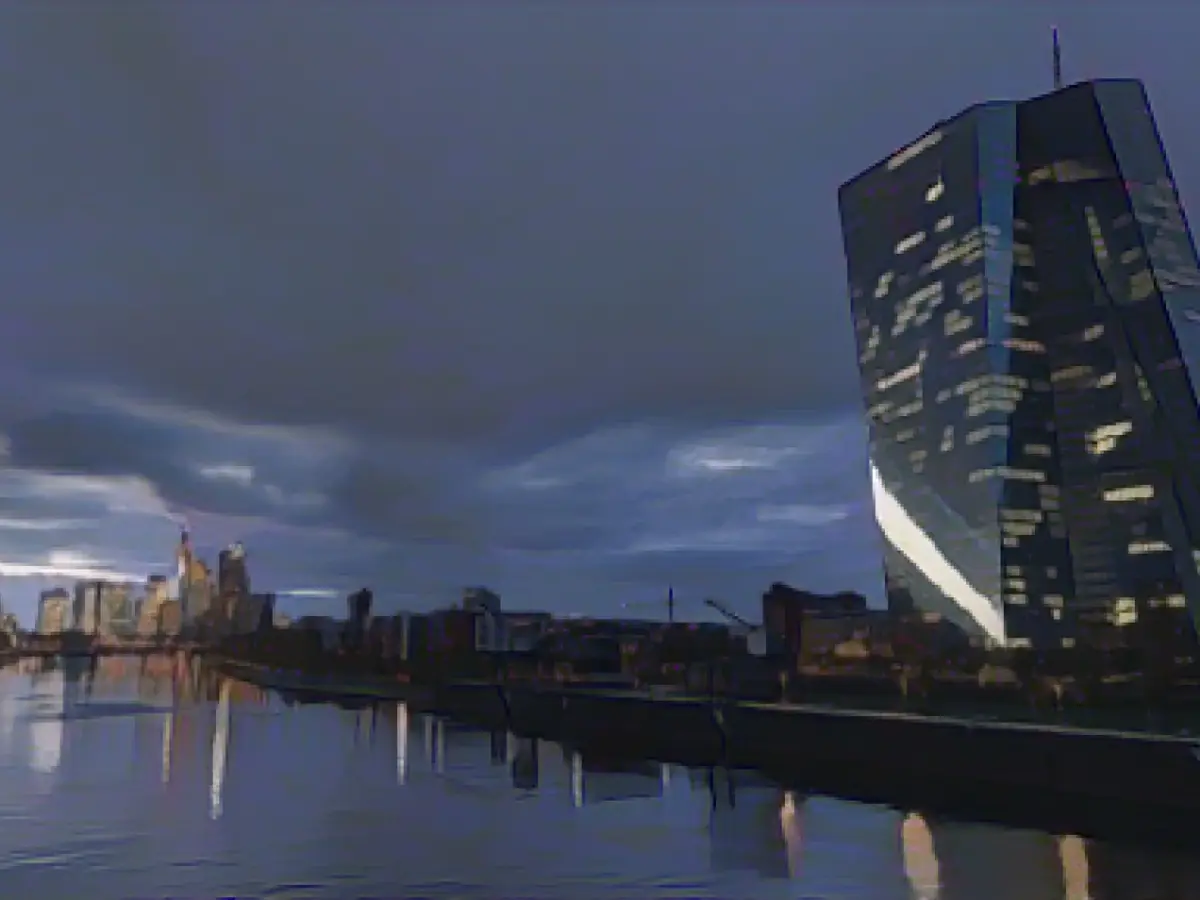 ECB leaves key interest rate unchanged