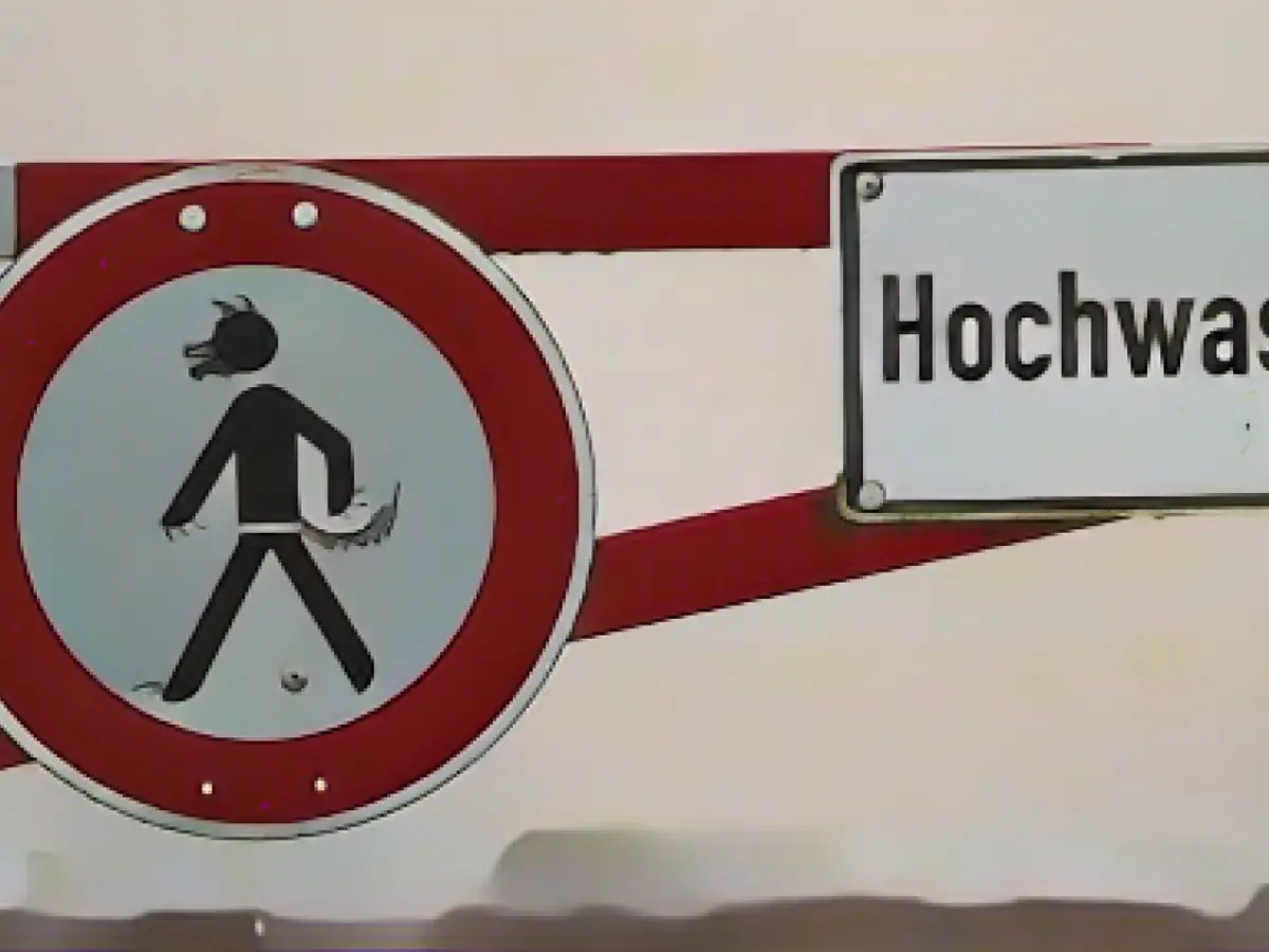 Flood situation in Bavaria eases