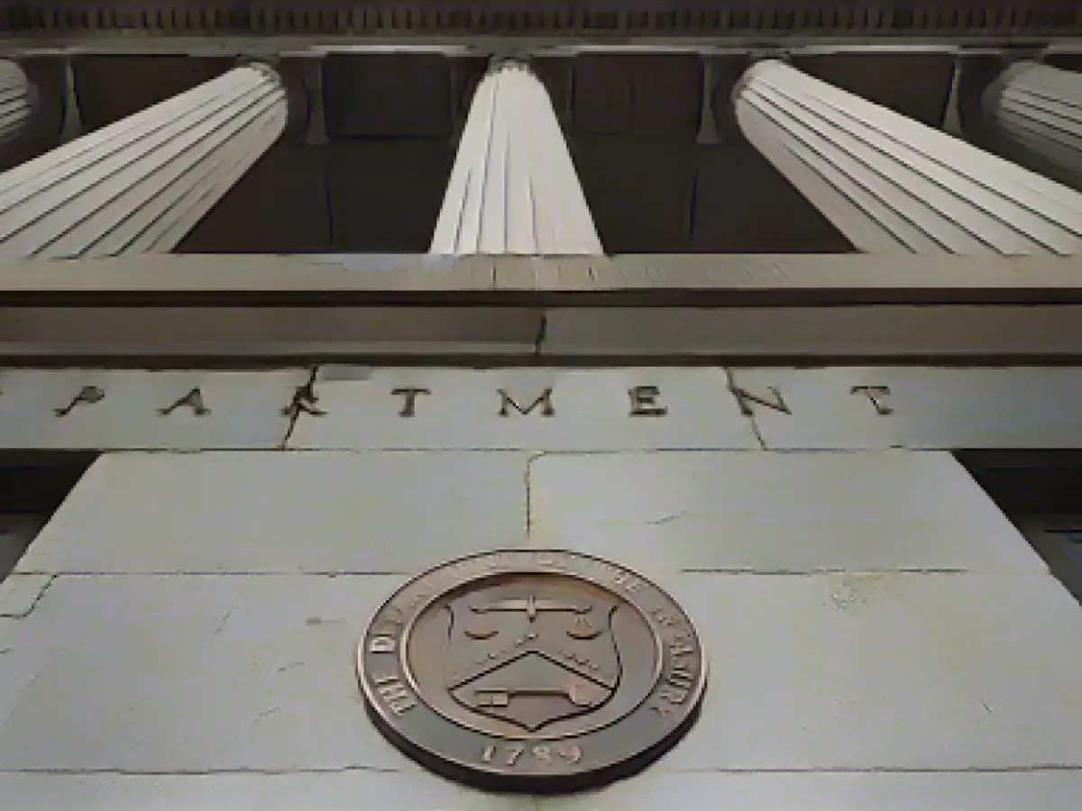 AI poses danger to financial system, regulators warn for the first time