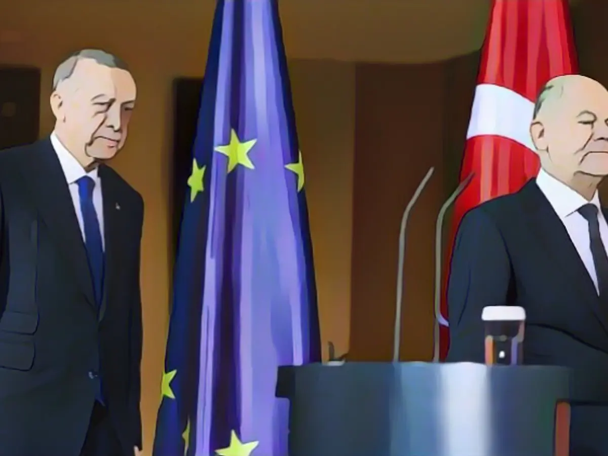 Turkey hardly receives any more German arms exports