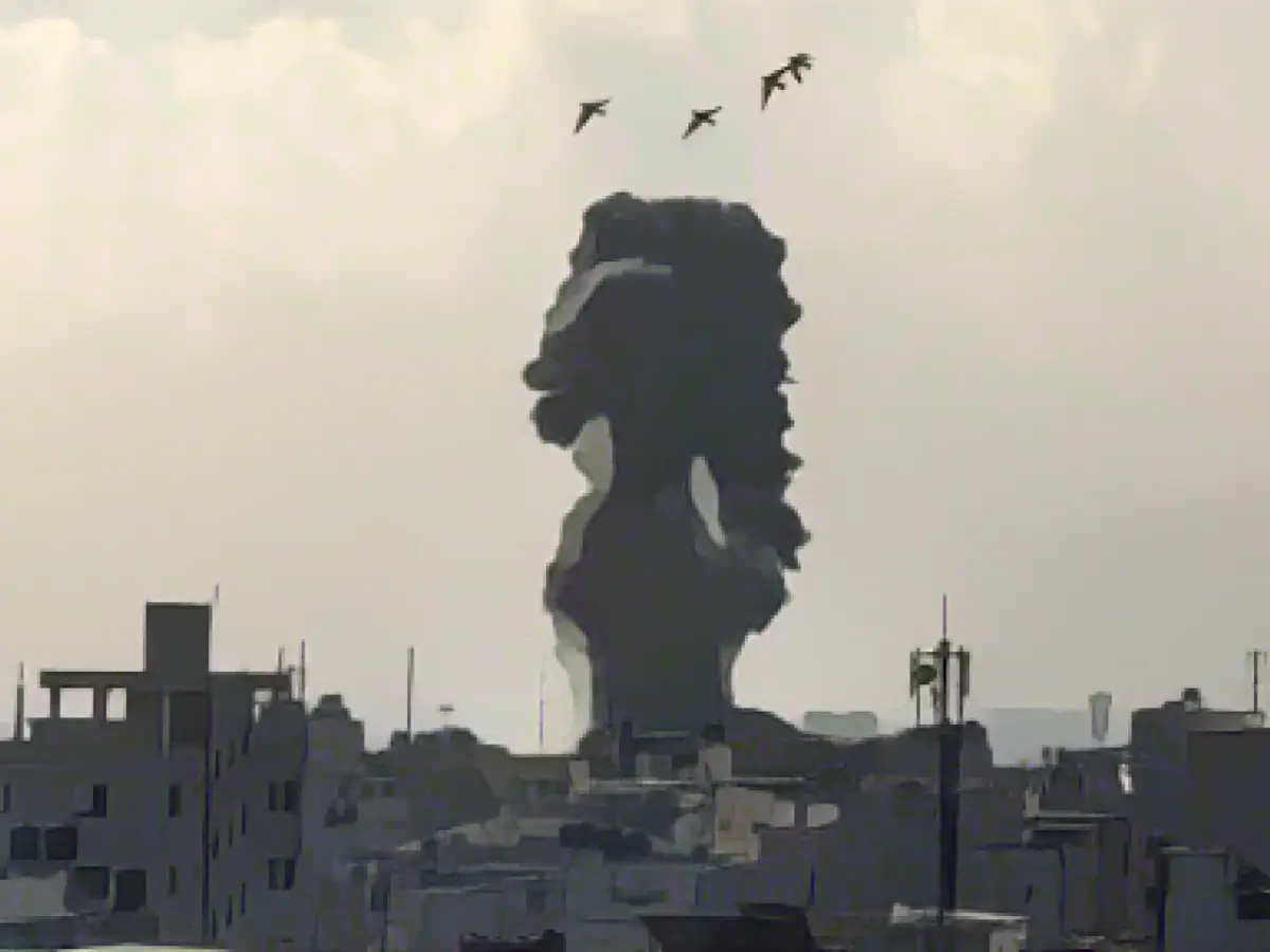 CNN: 40 percent of Israel's ammunition not precision-guided