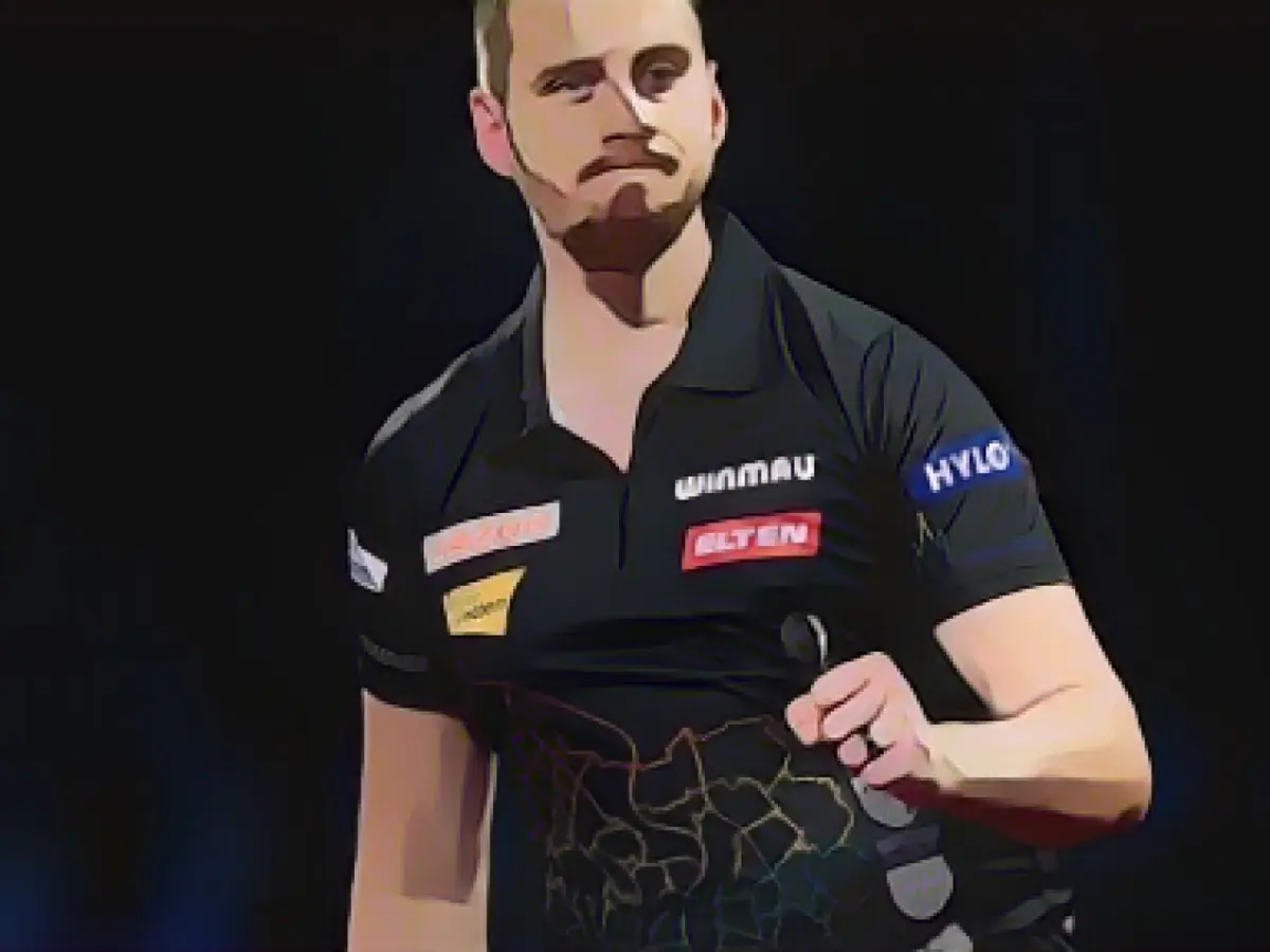 Hempel self-critical ahead of World Cup