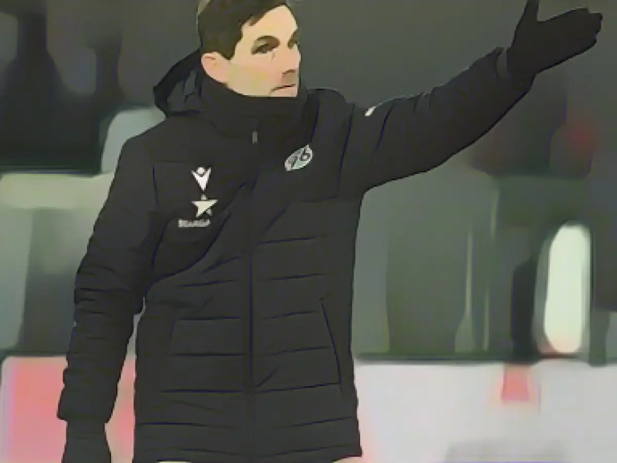 Hannover faces tough northern duel in Kiel