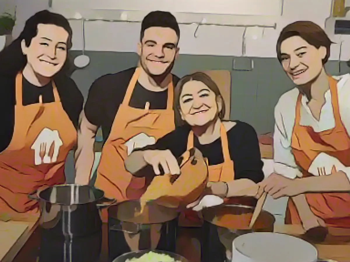 Together at the stove for a good cause