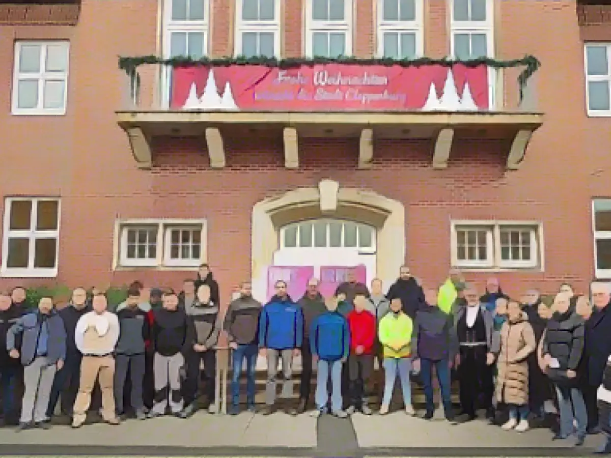 Craftsmen protest against construction crisis with wall-building campaign