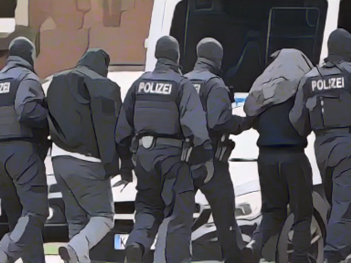 Attacks planned? Suspected Hamas members in custody