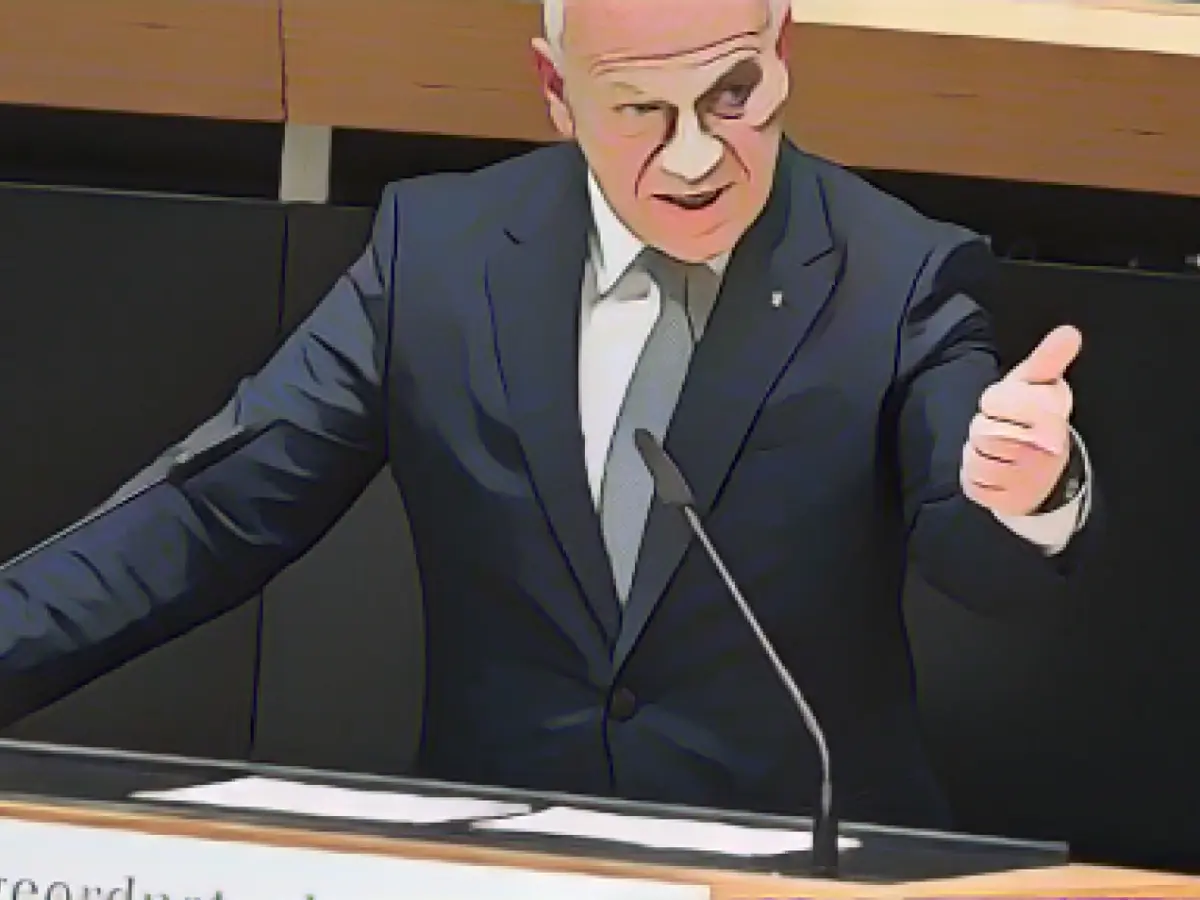 Wegner visits BVG security and promotes video surveillance