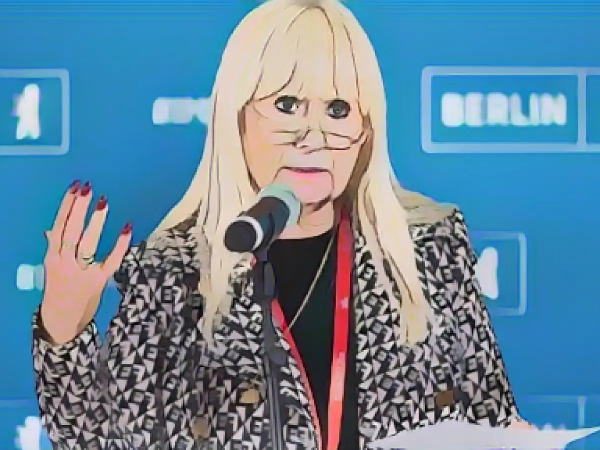 New Year's Eve: More police and a ban on firecrackers in Sonnenallee