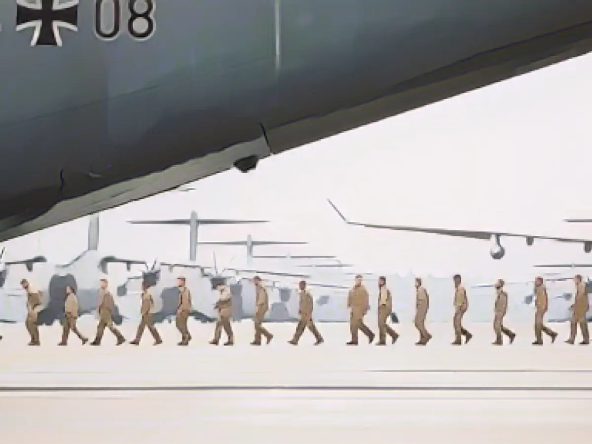 Bundeswehr soldiers back in Germany after deployment in Mali