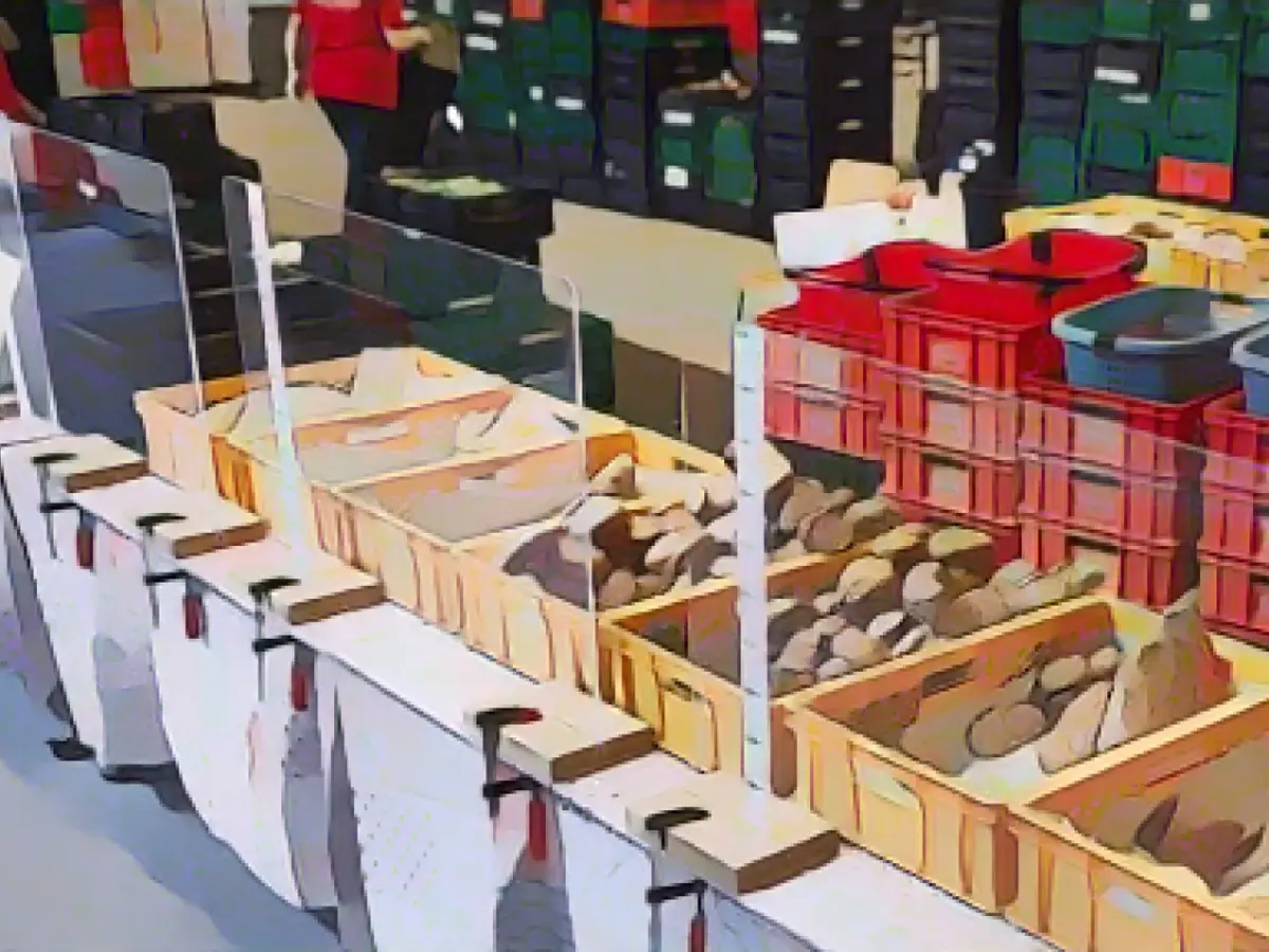 Food banks in permanent crisis: particularly high demand in large cities