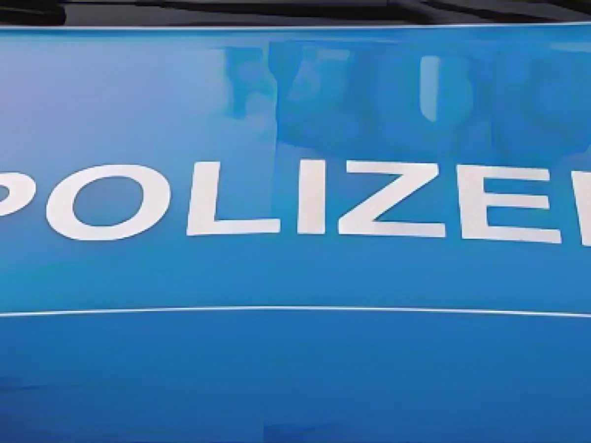 Police stop truck driver with nail chain