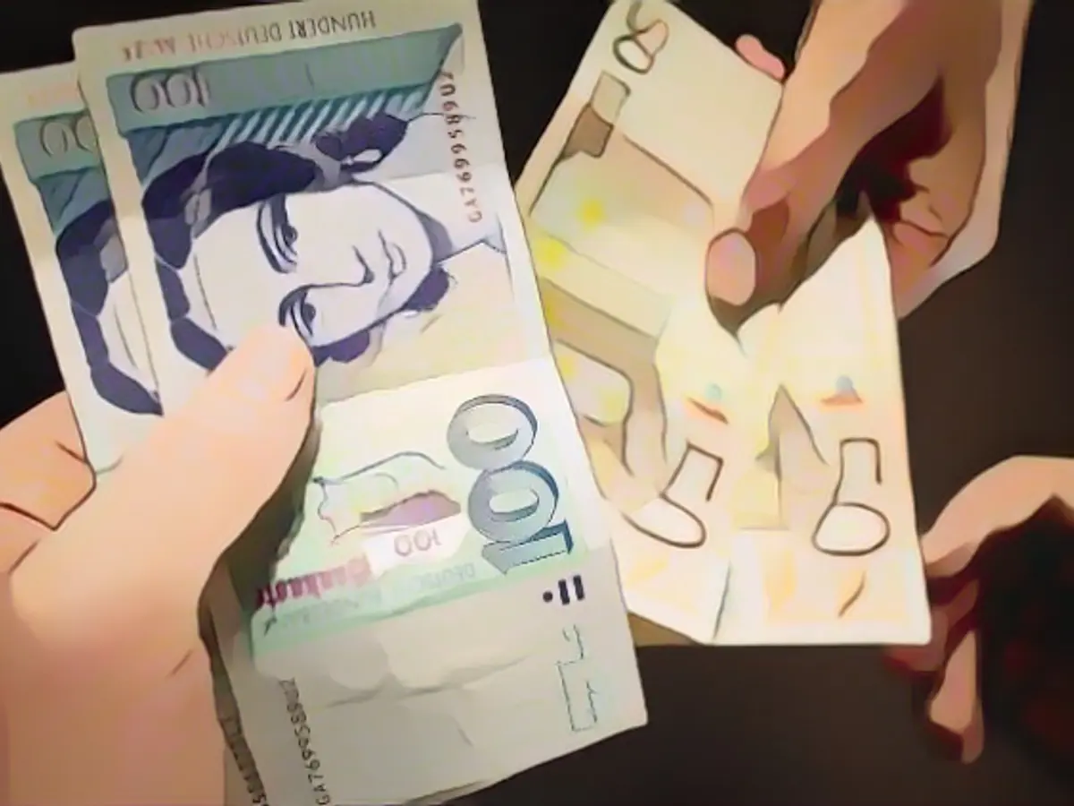 An incredible amount of Deutschmarks are still being exchanged