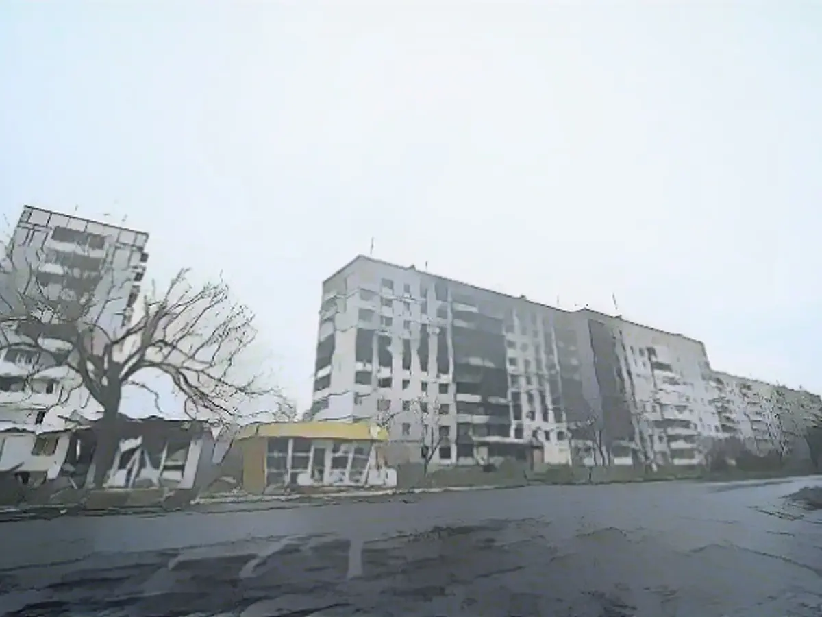 +++ 21:20 Nikopol: City under constant fire +++