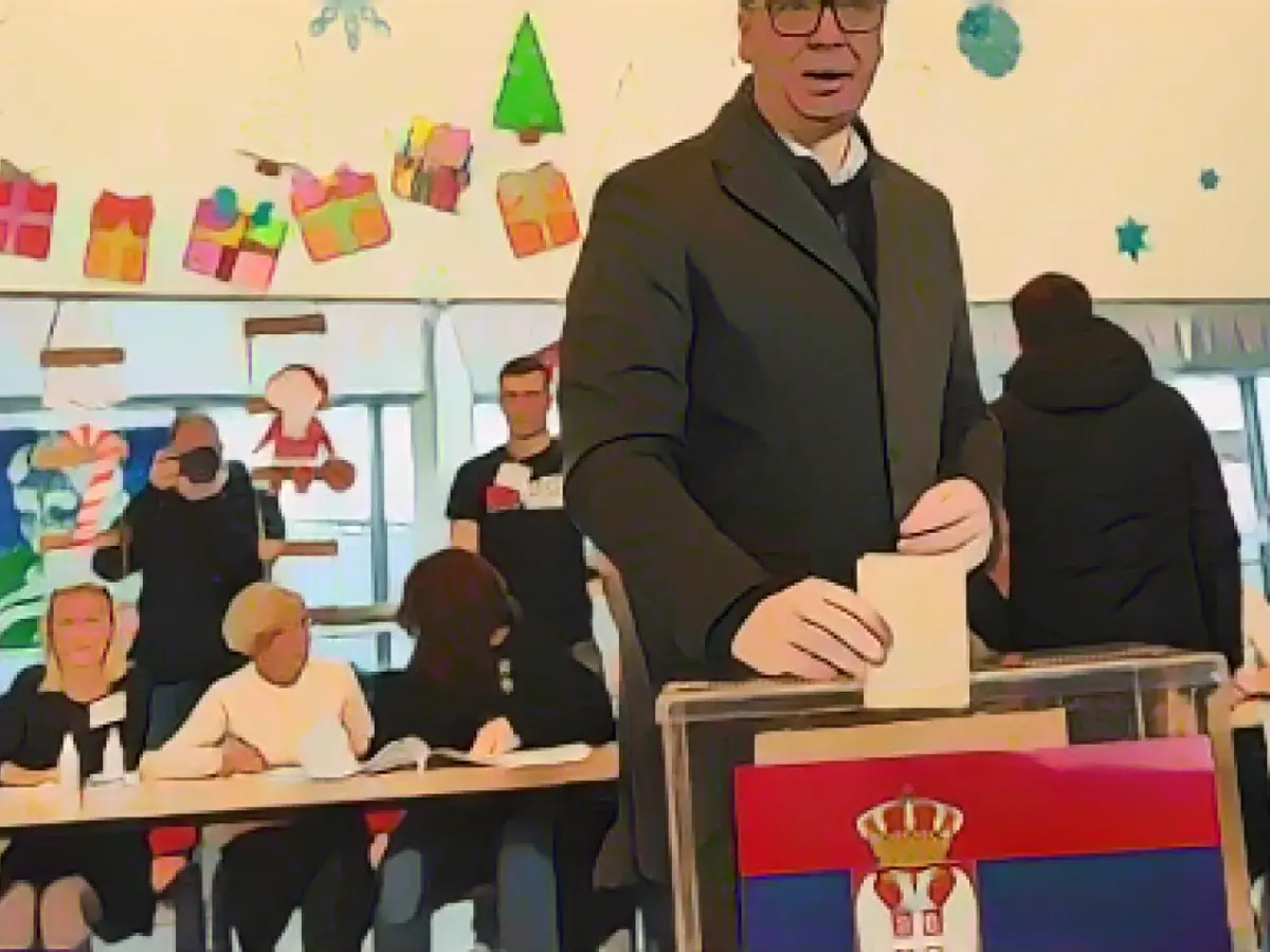 Serbian citizens decide on new parliament