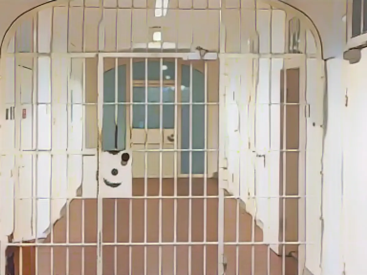 Proportion of senior prisoners is growing