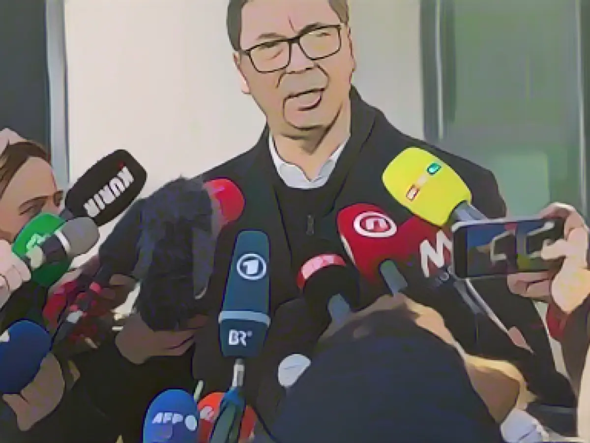 Election researchers: Vucic party wins parliamentary election in Serbia